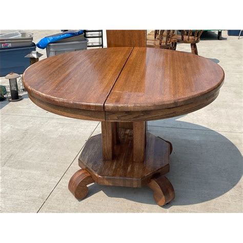 SOLID WOOD DINING TABLE WITH LEAF