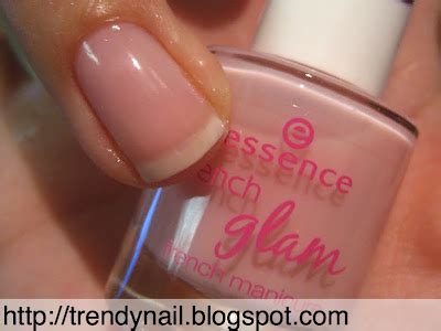 Essence: French Manicure Kit e smalti swatch | Trendy Nail