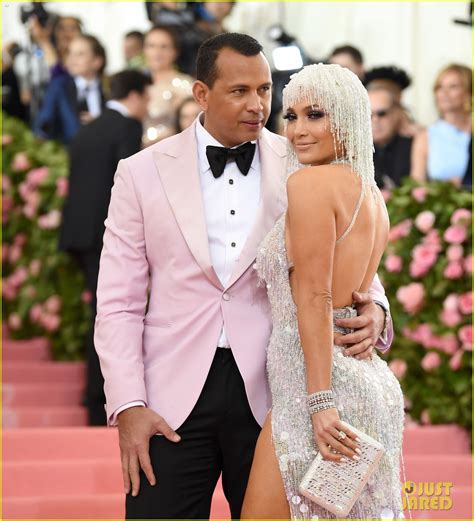 Alex Rodriguez Lost 6.5 Pounds in 48 Hours to Attend Met Gala: Photo ...