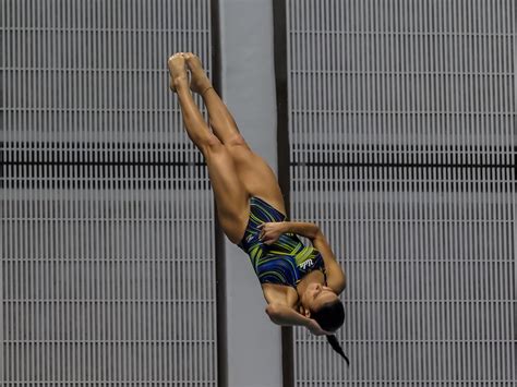 UCLA's Maria Polyakova Wins 3m Diving Title (VIDEO INTERVIEW ...