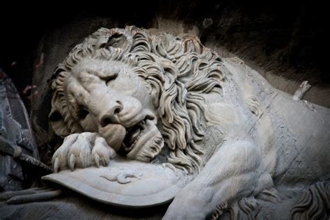 Free Images : monument, statue, lion, sculpture, art, temple, head, lucerne, switzerland, relief ...