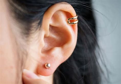 Conch Piercing 101: Pain, Types And Conch Piercing Healing Tips