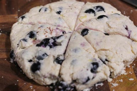 Quick and Easy Bisquick Blueberry Lemon Scones - Spoon Me Slender