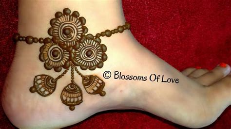 New Style Jhumka Feet Mehndi Design | Simple Leg mehndi Design | Foot ...