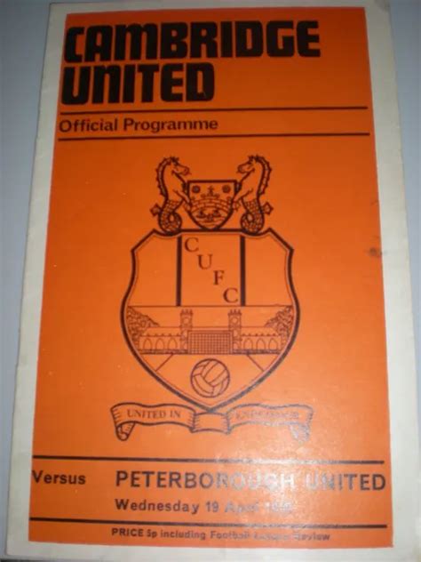 CAMBRIDGE UTD V PETERBOROUGH UTD,19th Apr 72,NO STAPLES,HT SORES,TC IN ...