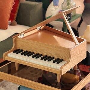 Minimal Piano Toy, 37 Keys Piano, Wooden Mini Kid's Piano, Music Study ...