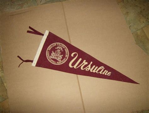 VINTAGE 50'S URSULINE COLLEGE PENNANT LOUISVILLE KENTUCKY SIZE 8''X23 ...