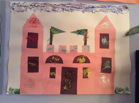 C is for castle craft - Preschool Craft - Letter of the Week Craft - Kids Craft Craft Activities ...