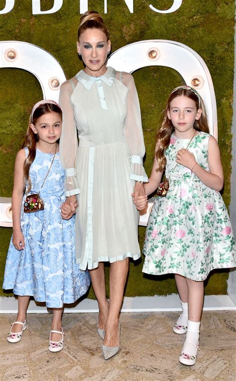 Sarah Jessica Parker's Twin Daughters Make Rare Red Carpet Appearance - E! Online - UK