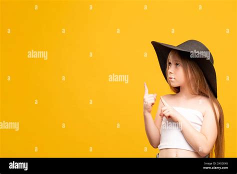 child portrait special offer advertising banner Stock Photo - Alamy