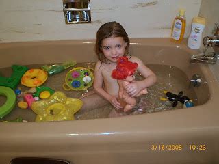 The Dennis Wright Family: 03/16/2008 BATH TIME!