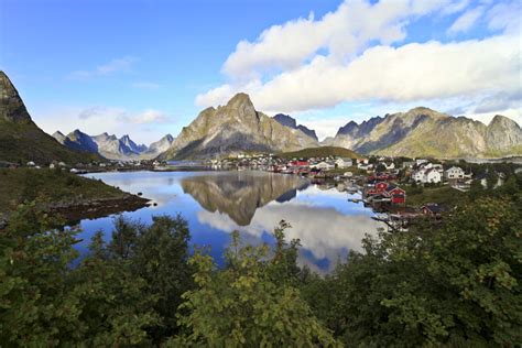 Lofoten Islands, Norway | Switchback Travel