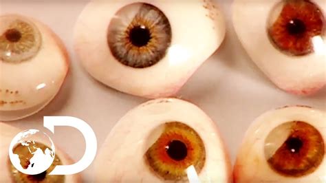 ARTIFICIAL EYES | How It's Made - YouTube