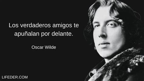 100+ Frases de Escritores Célebres y Famosos para Reflexionar