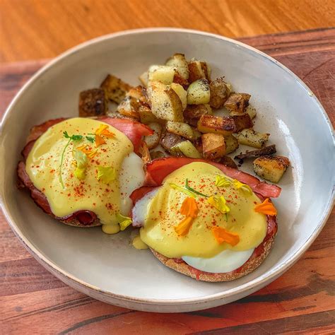 Sous Vide Eggs Benedict with Duck Fat Roasted Potatoes : r/tonightsdinner