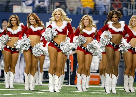 Merry Christmas from the Dallas Cowboy Cheerleaders! Description from cadillacpats.blogspot.co ...