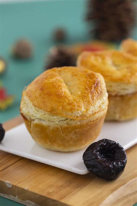 Savory Mini Sausage Pies Recipe - Mind Over Munch