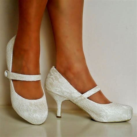 NEW Ladies Wedding Bridal Low Mid Kitten Heel Ivory Floral Lace Court ...