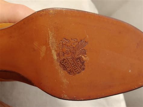 Antique Radcliffe Womens Lace Up Boots - Gem