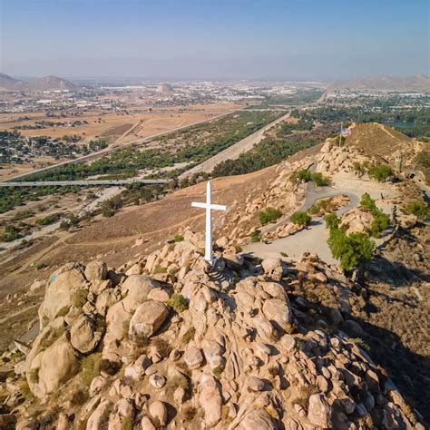 Mt Rubidoux Trail: #1 Hike In Riverside County