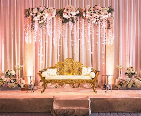 Top 50+ Wedding Stage Decoration Ideas | Best Jaimala Decoration for Wedding - HAPPY LAGAN
