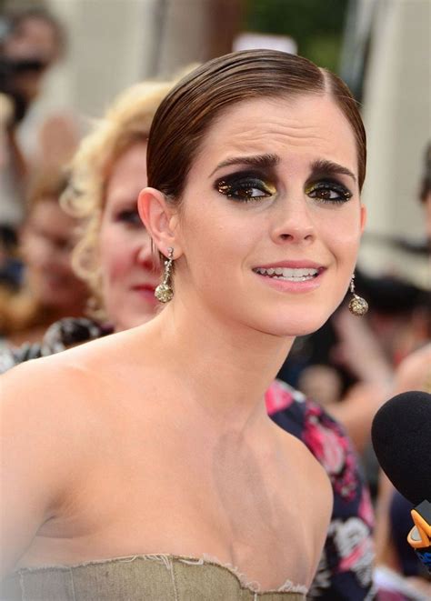 Bad Makeup Fails, Celebrity Makeup Fails, Celebrity News, Emma Watson, Worst Celebrities ...