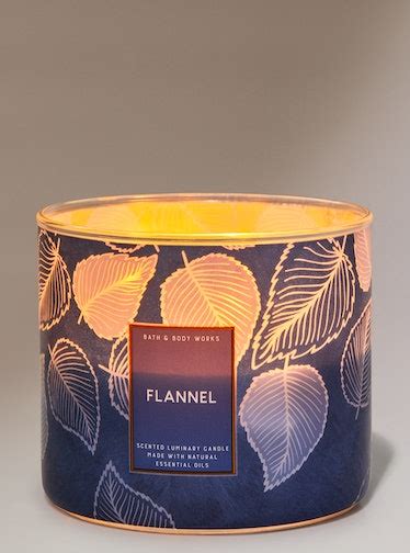 Bath & Body Works' Fall 2022 Candle Sale Has Autumn Scents For $13