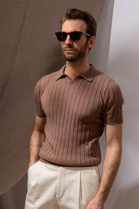 Brown ribbed knit polo - Made in Italy | Polo shirt outfits, Shirt ...