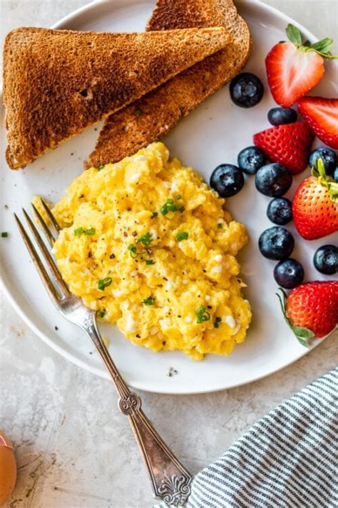 High-Protein Scrambled Eggs with Cottage Cheese – Nature's Gateway