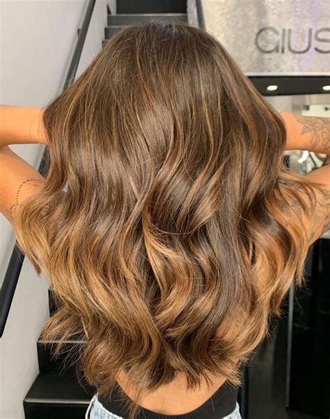 32 Beautiful Golden Brown Hair Color Ideas : Golden Brown Glow