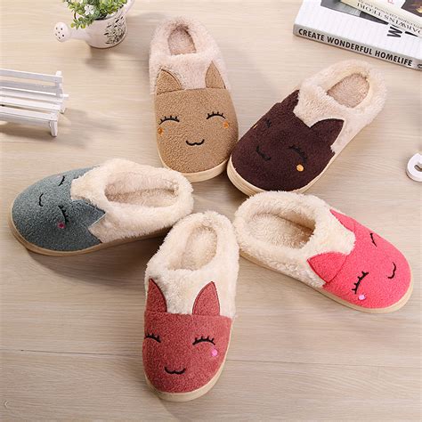 Cat Embroidered Slippers