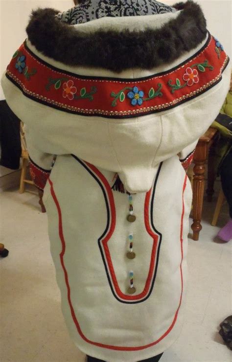 Inuit made and beaded amautiq (back) by Veronica Ell | Native american ...