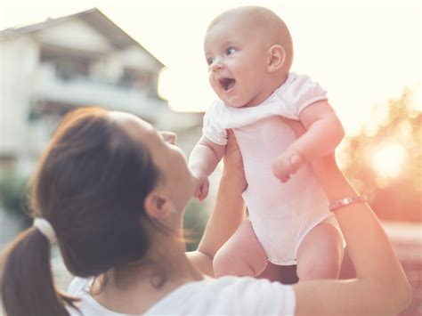 8 maneiras de lidar com o seu bebé de alta necessidade | Following