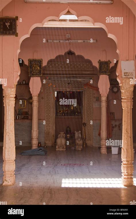 Inside one of the many Hindu Temples in Pushkar India Stock Photo - Alamy