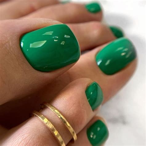 Pin on Педикюр | Green toe nails, Gel toe nails, Toe nails