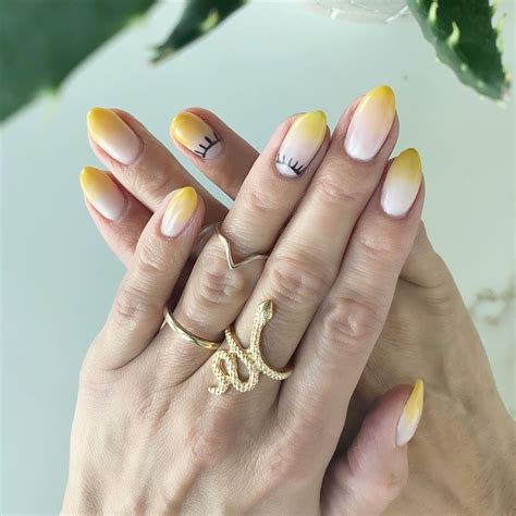 Sunshine nails #nails #nailart #nailideas #nailinspo #nailsofinstagram ...