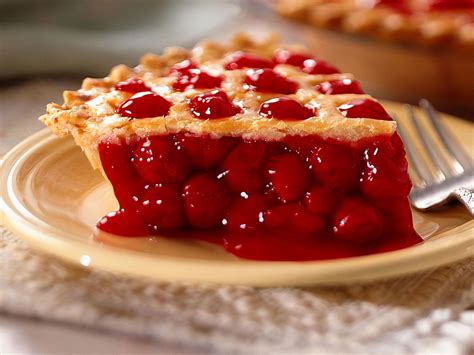 Baked Cherry Pie recipe | Eat Smarter USA