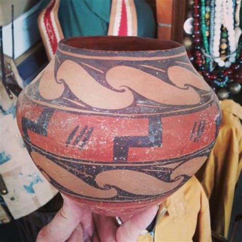 1800s Zia Pueblo jar. Collection of Stephen Parfitt, Springfield, Illinois. | American indian ...