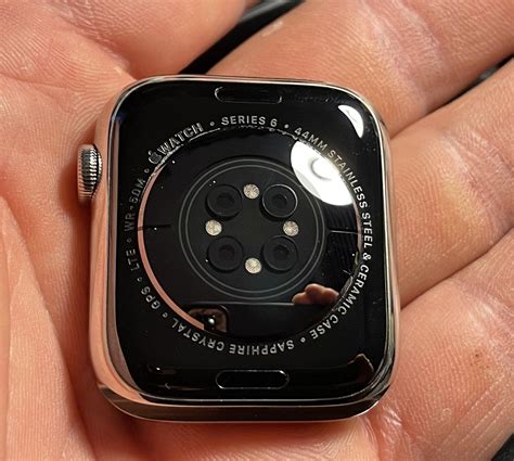 Have any of you actually looked at the back of your new Apple Watch Series 6? It’s beautiful ...