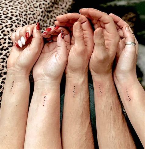 79 Sibling Tattoos To Get With Brothers And Sisters | Sibling tattoos, Friendship tattoos ...