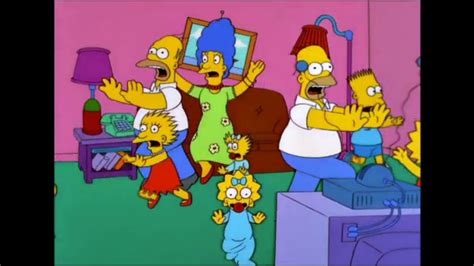 Simpsons: s11e01 Couch Gag - YouTube