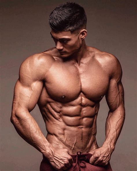 Albums 105+ Pictures Pictures Of Guys With Abs Latest