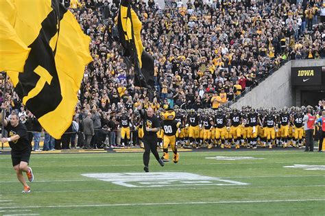 Iowa Football Recruiting: Grading the Hawkeyes’ Early Signing Class of 2020