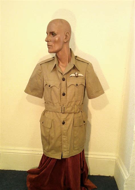 ORIGINAL 1940'S BRITISH RAF OFFICERS KHAKI DRILL BUSH JACKET in WW2 ...