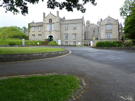 Lampeter University © Philip Halling cc-by-sa/2.0 :: Geograph Britain and Ireland