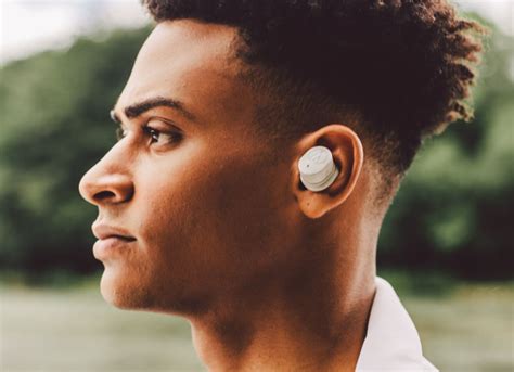 Audio Technica announces its first-ever true wireless earbuds - The Verge