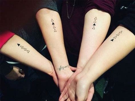 tattoo-amigas-10 - 123 Tatuagens