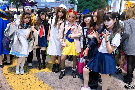 Japan Halloween Costumes - Pictures & Video From Tokyo!