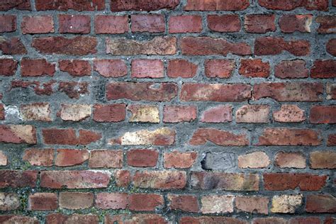Free cracked old brick wall texture – TexturePalace.com