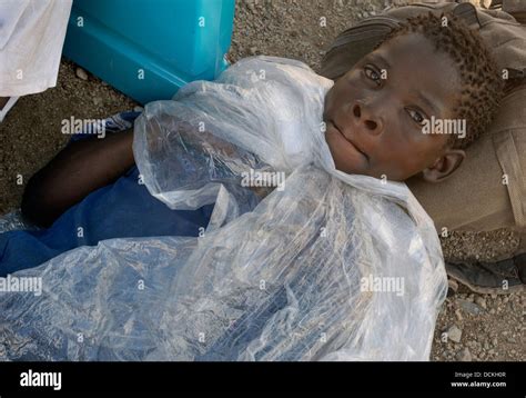 Homeless children south africa hi-res stock photography and images - Alamy